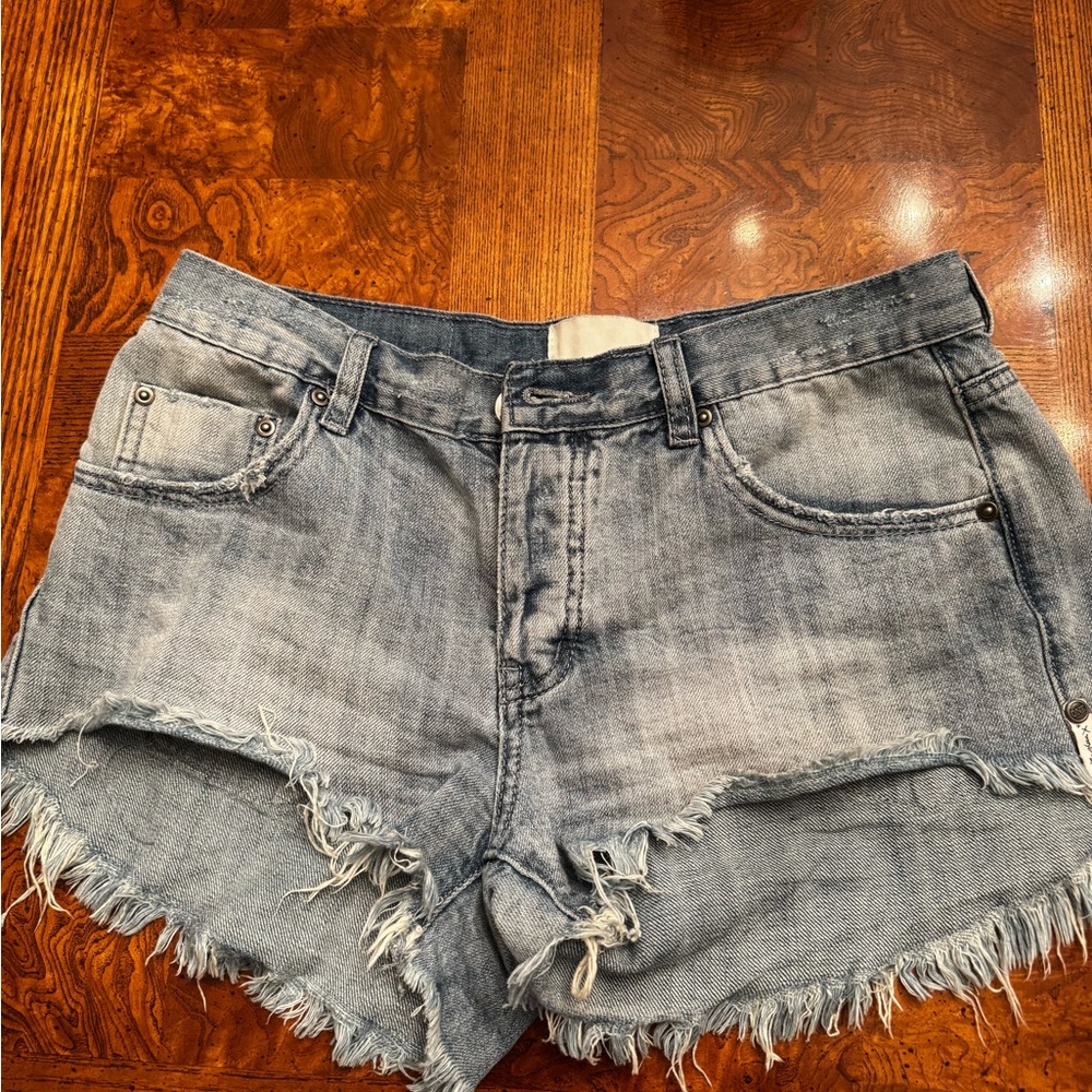 💙 One Teaspoon Denim Shorts 💙